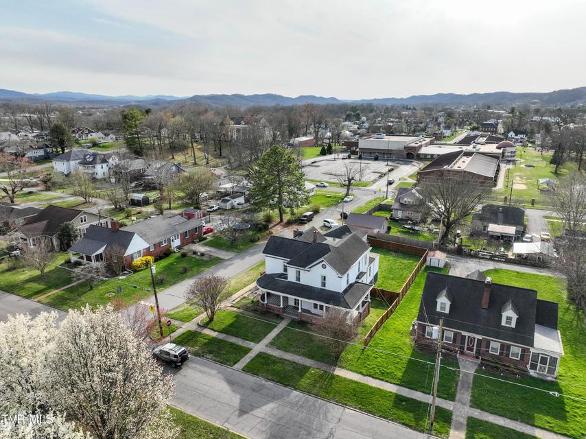 Photo #80: 822 Georgia Avenue