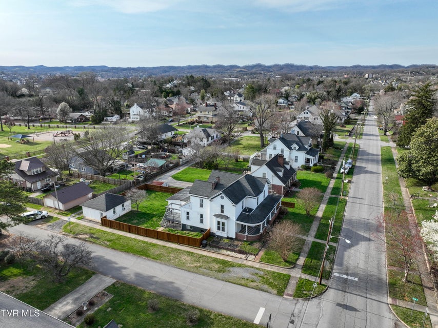 Photo #82: 822 Georgia Avenue