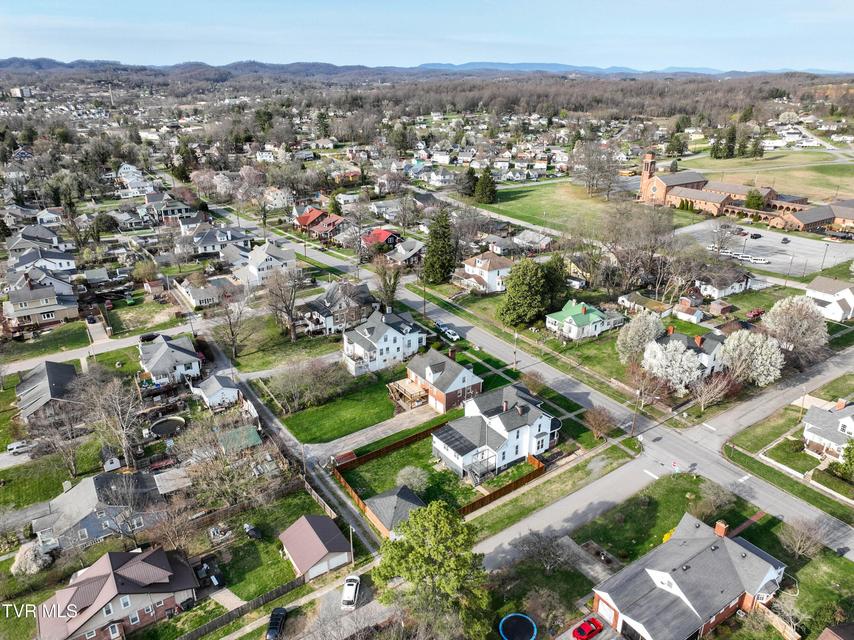 Photo #86: 822 Georgia Avenue