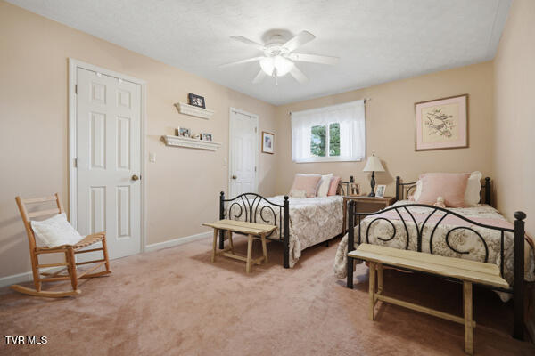 Photo #27: 949 Jefferson Drive