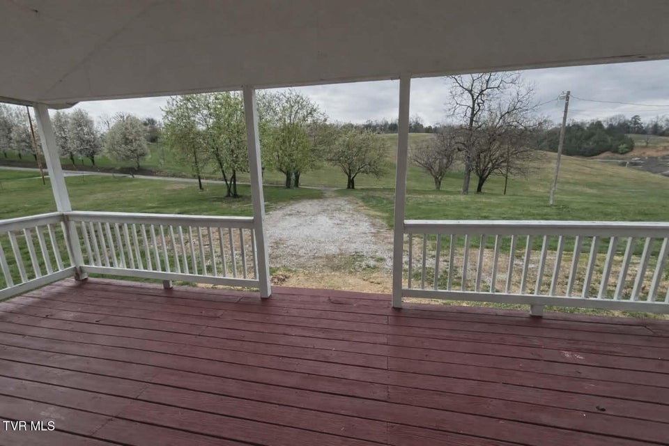 Photo #3: 379 Lakeview Road