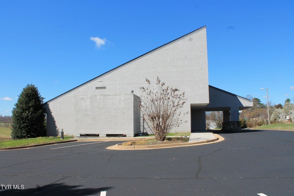 Photo #6: 2710 Roan Street