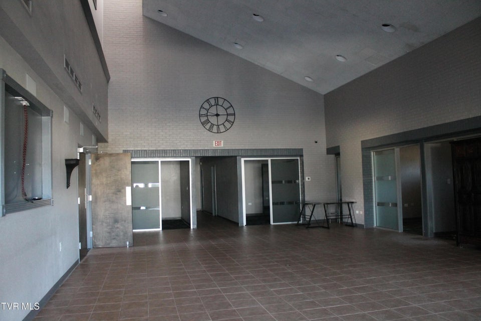 Photo #16: 2710 Roan Street