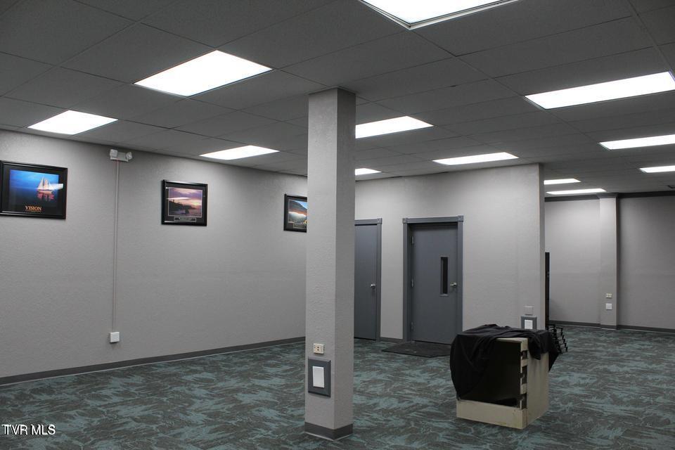 Photo #28: 2710 Roan Street