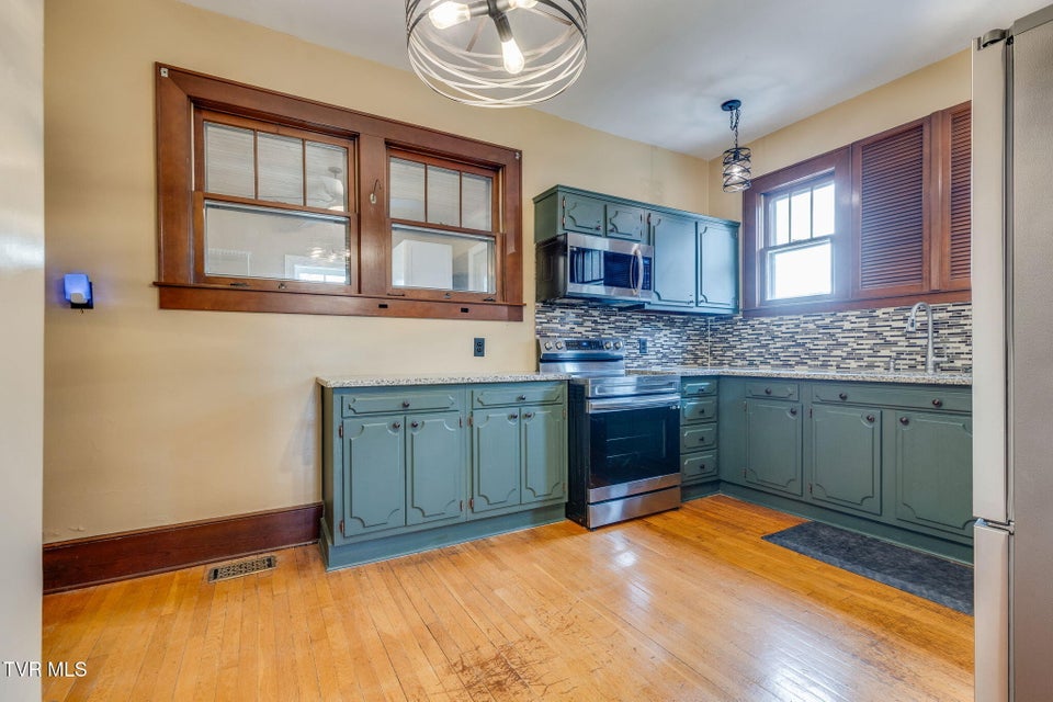 Photo #9: 1107 Holston Avenue