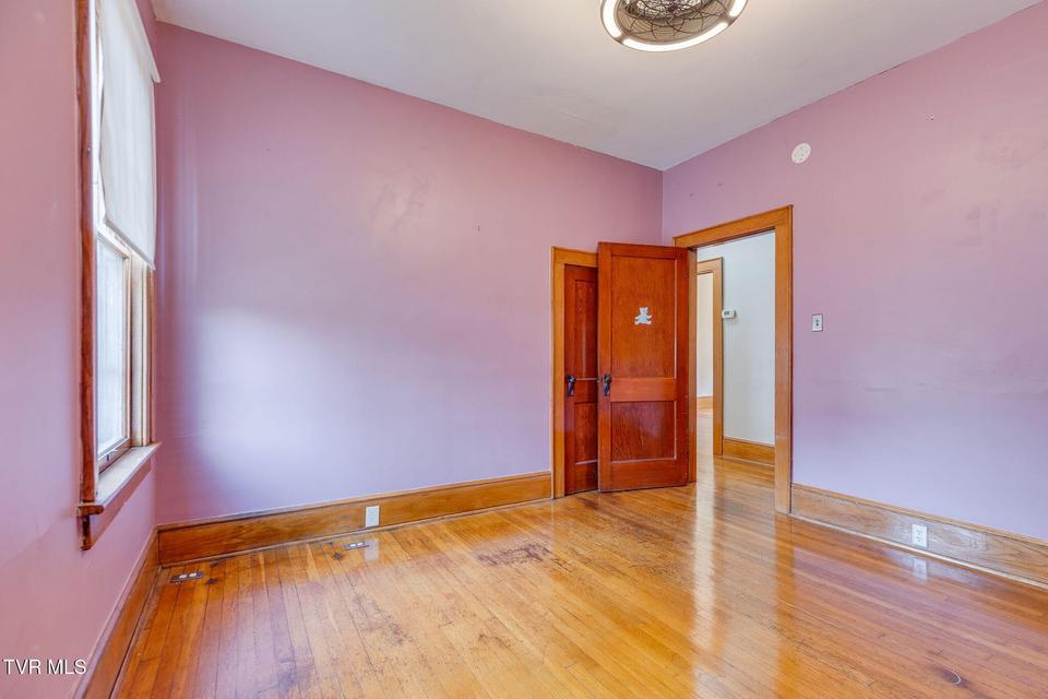 Photo #17: 1107 Holston Avenue