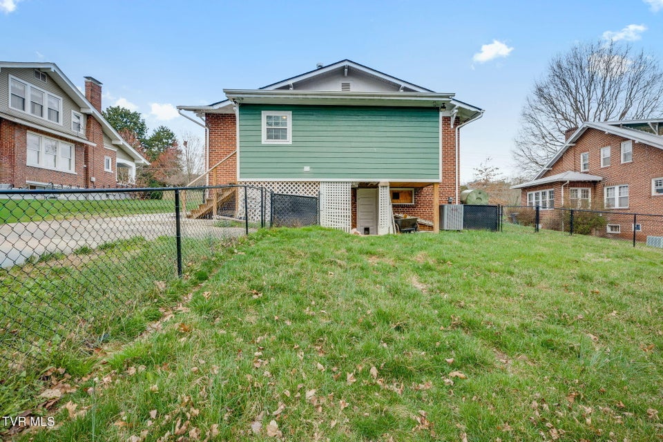 Photo #24: 1107 Holston Avenue