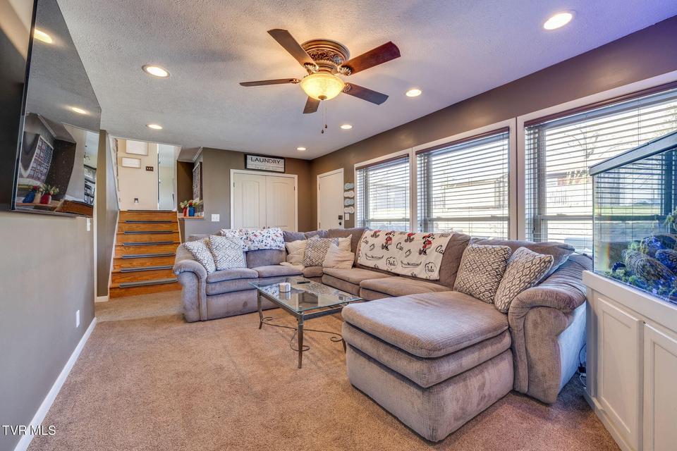 Photo #26: 531 Wilson Street