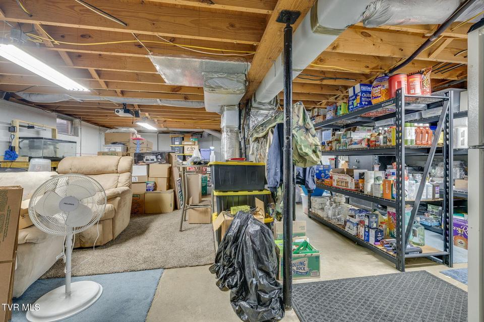 Photo #35: 531 Wilson Street