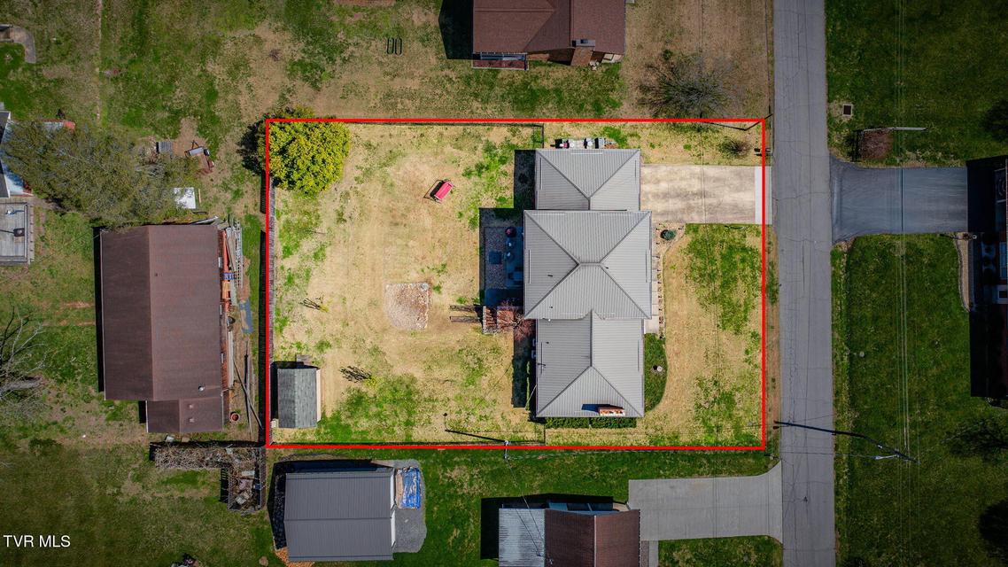 Photo #43: 531 Wilson Street