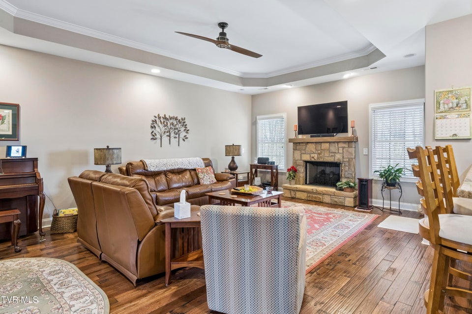 Photo #9: 1148 Cliffview Circle