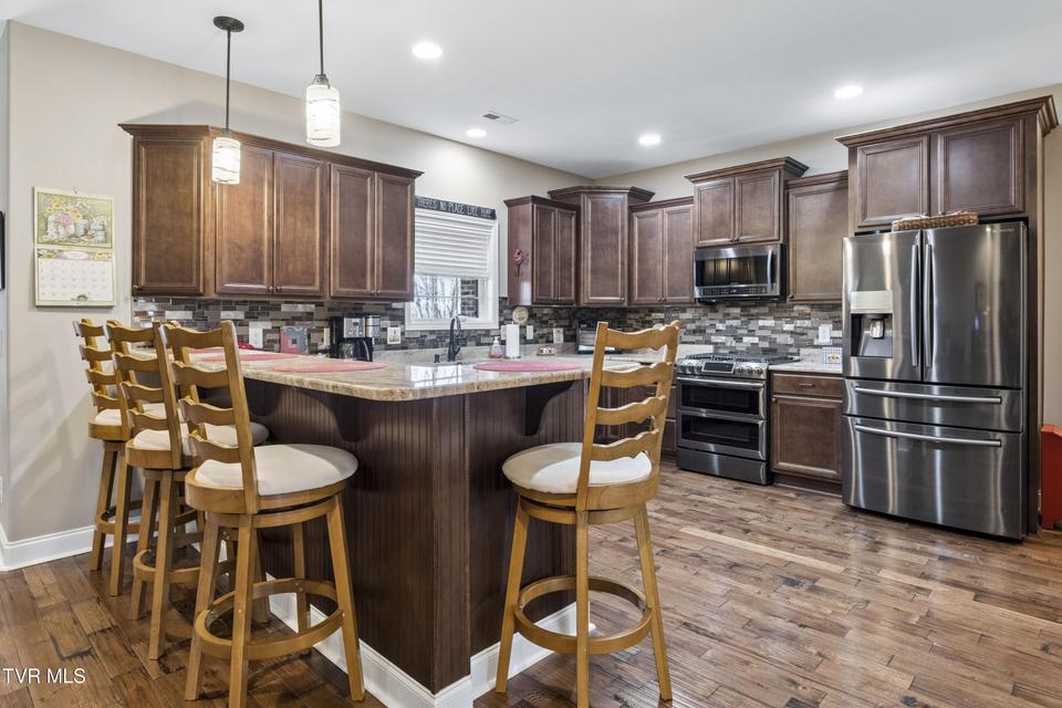 Photo #10: 1148 Cliffview Circle