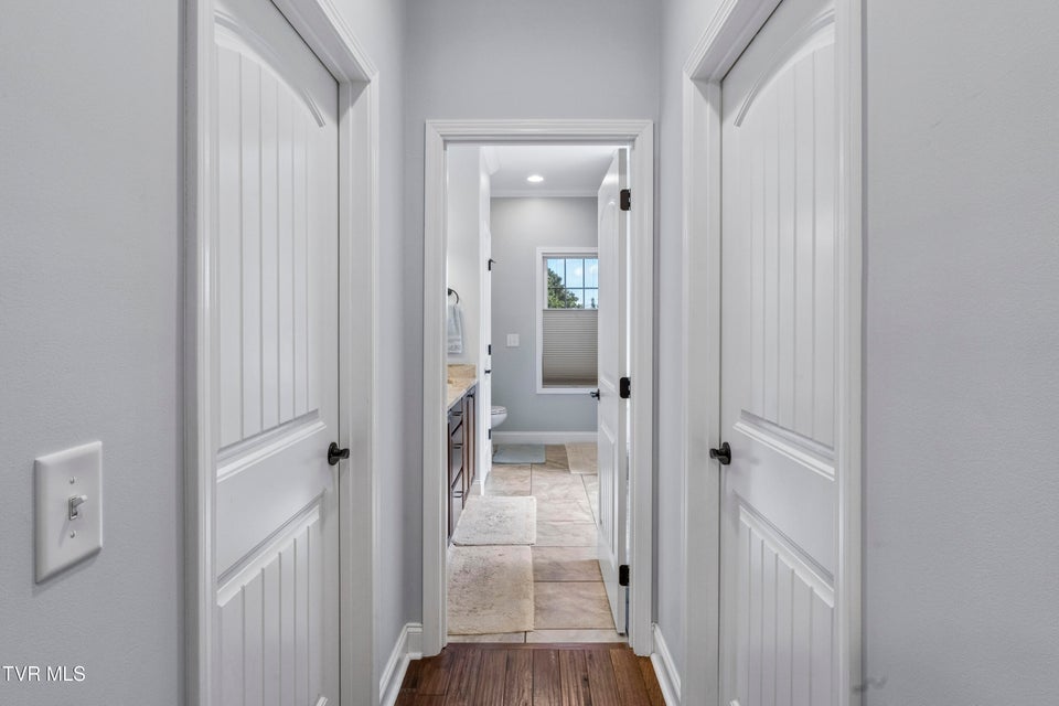 Photo #25: 1148 Cliffview Circle