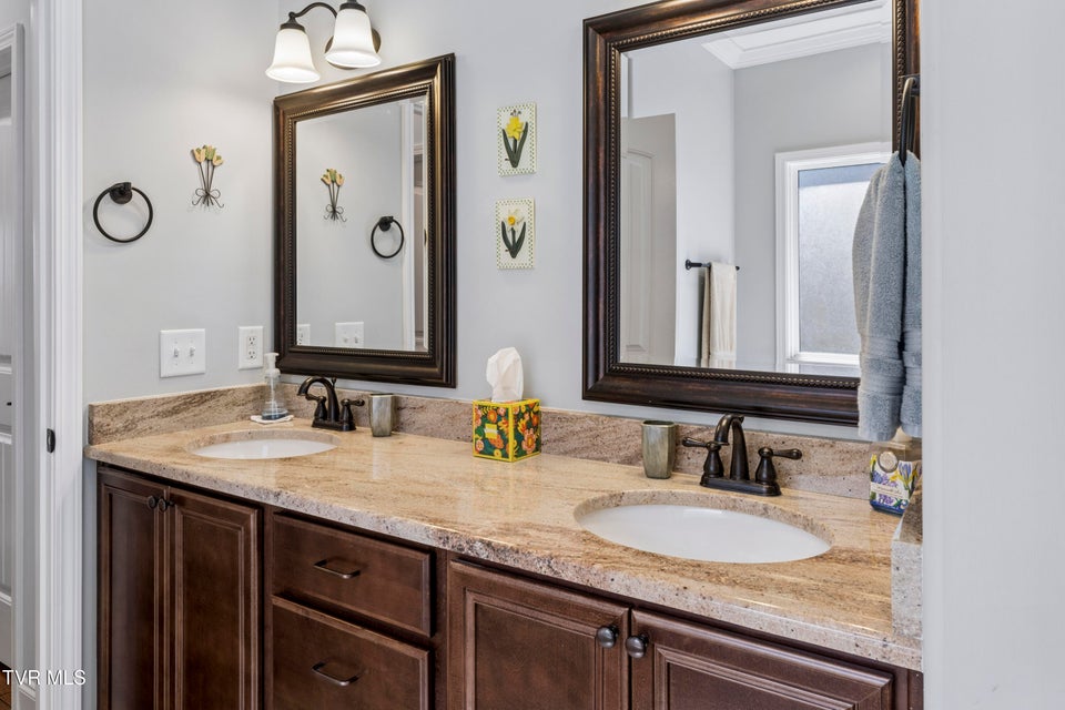 Photo #30: 1148 Cliffview Circle