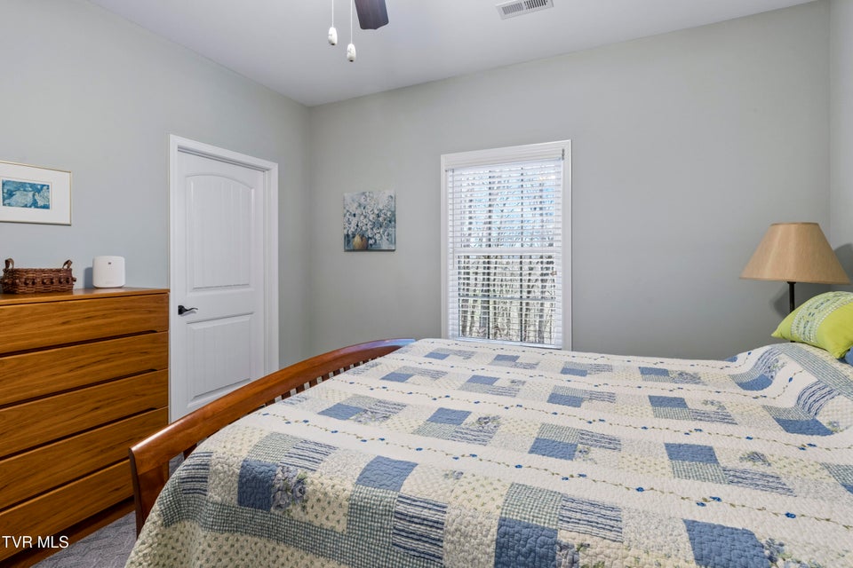 Photo #38: 1148 Cliffview Circle