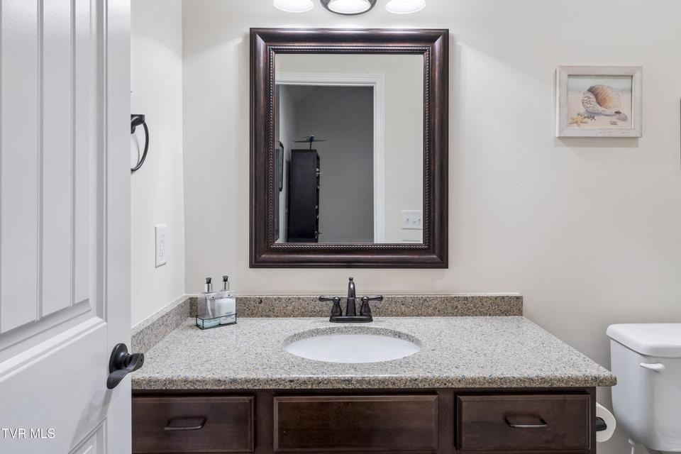 Photo #43: 1148 Cliffview Circle