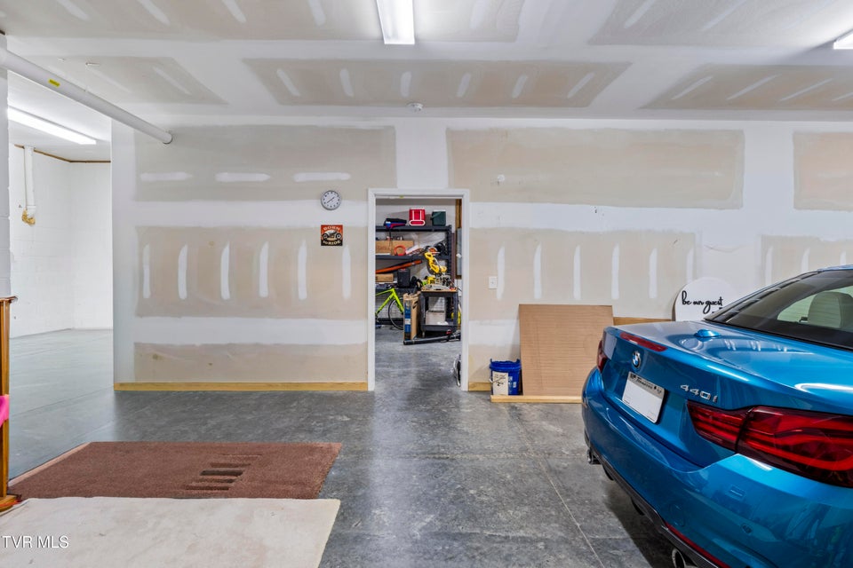 Photo #48: 1148 Cliffview Circle