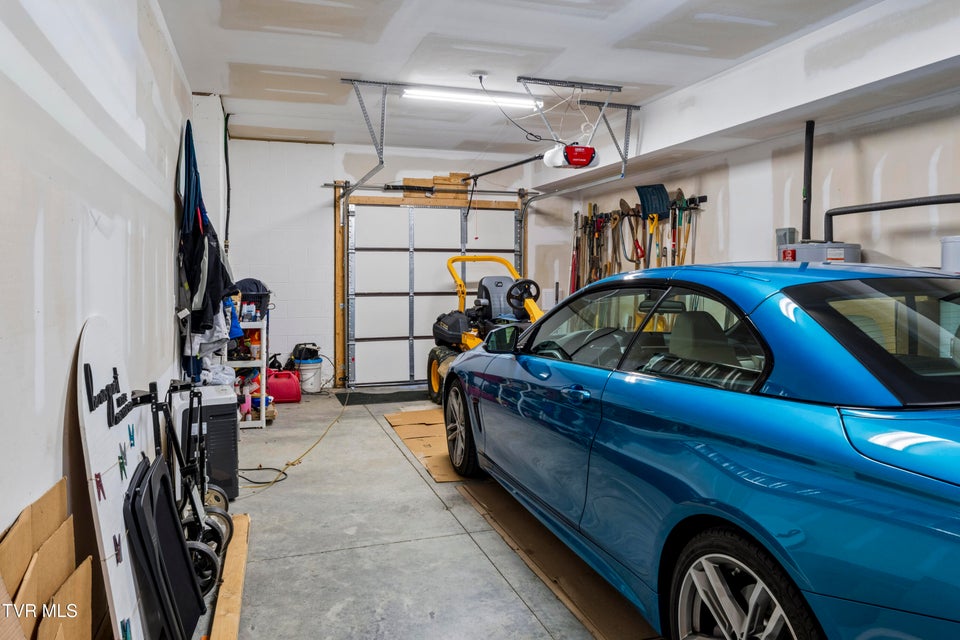 Photo #49: 1148 Cliffview Circle