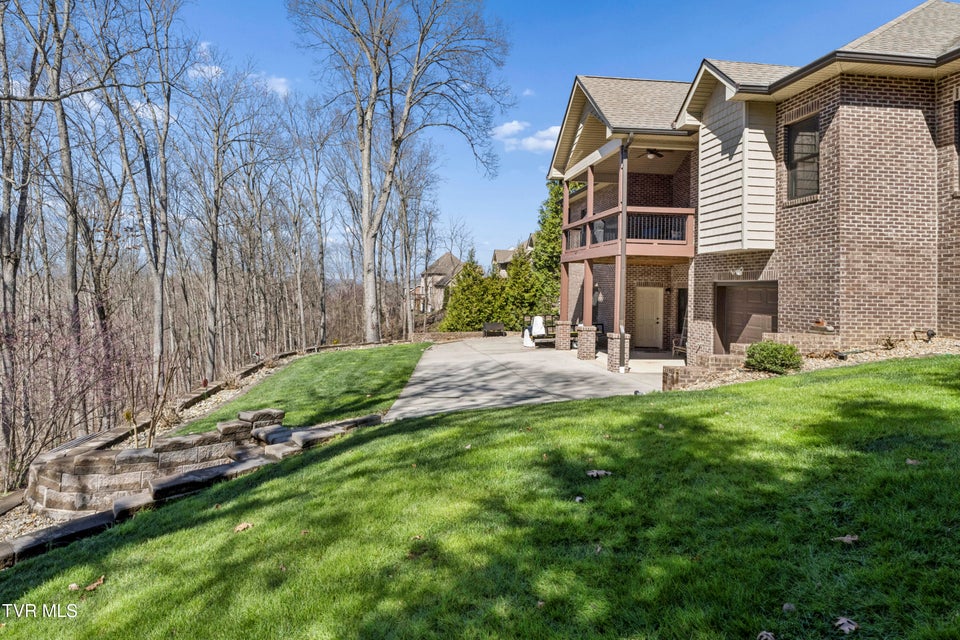 Photo #58: 1148 Cliffview Circle