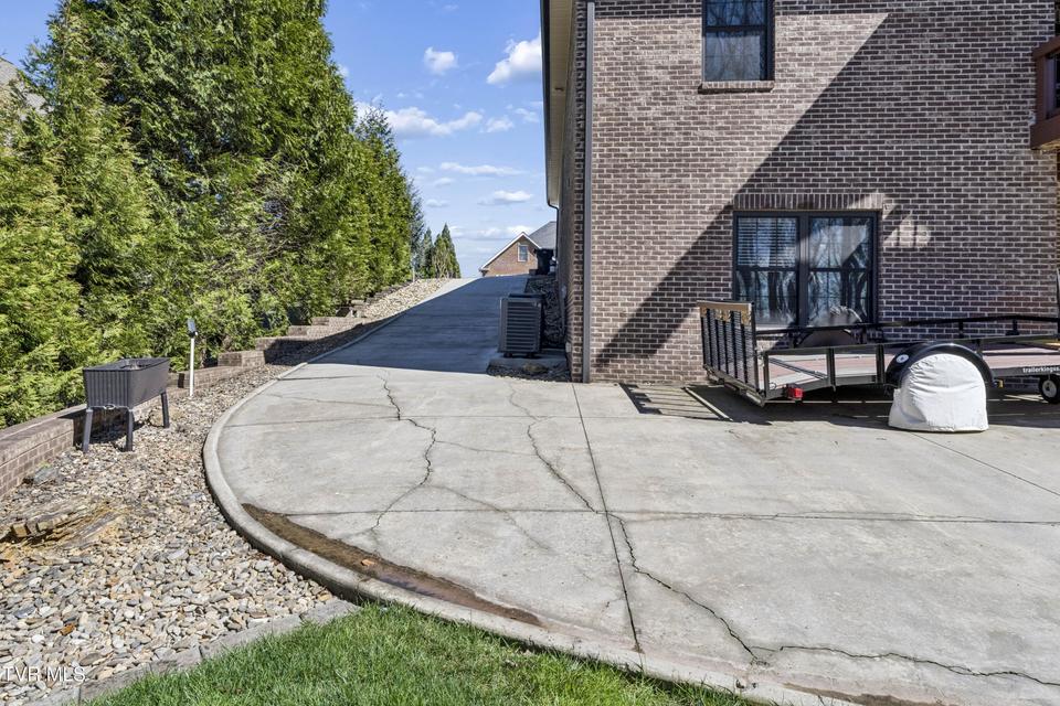 Photo #60: 1148 Cliffview Circle