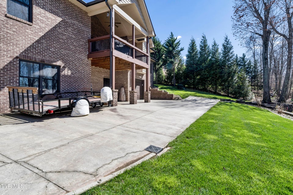 Photo #61: 1148 Cliffview Circle