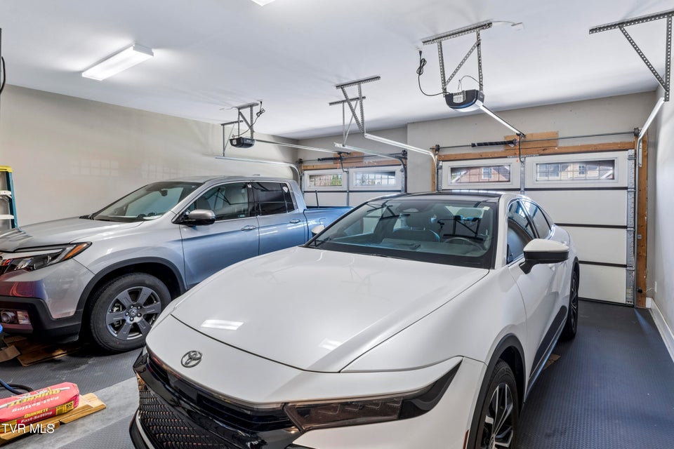 Photo #64: 1148 Cliffview Circle