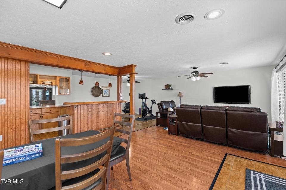 Photo #36: 1325 Doyal Drive