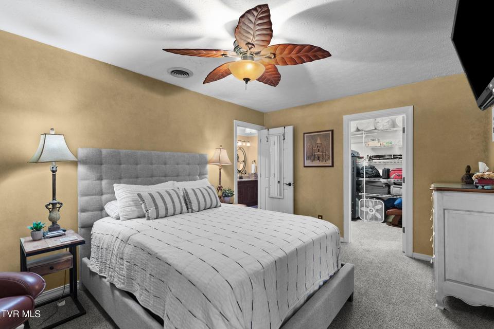 Photo #37: 1325 Doyal Drive