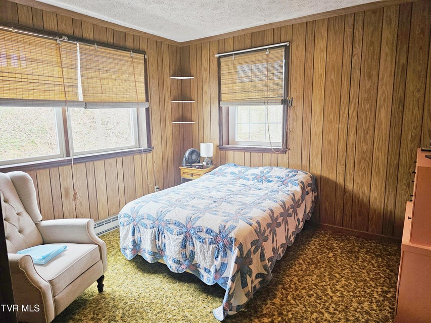 Photo #29: 5723 Eagle Avenue