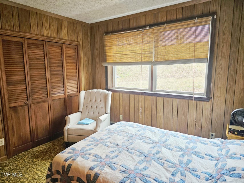 Photo #30: 5723 Eagle Avenue