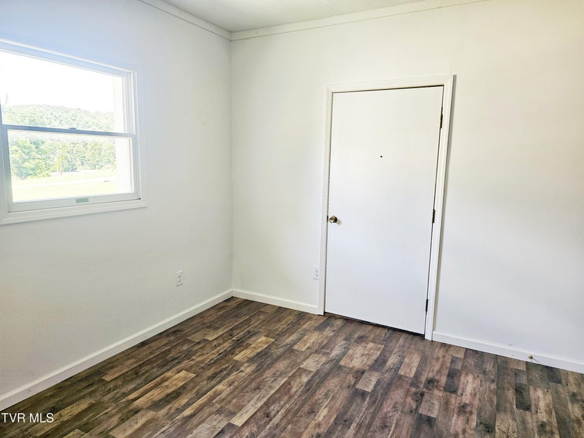 Photo #39: 5723 Eagle Avenue