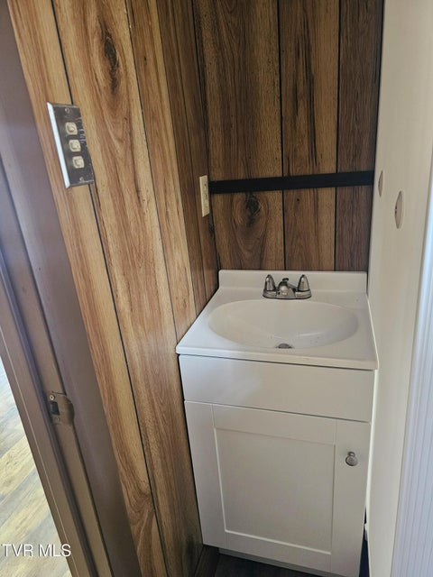 Photo #62: 5723 Eagle Avenue