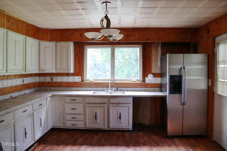 Photo #14: 3849 Nealy Ridge