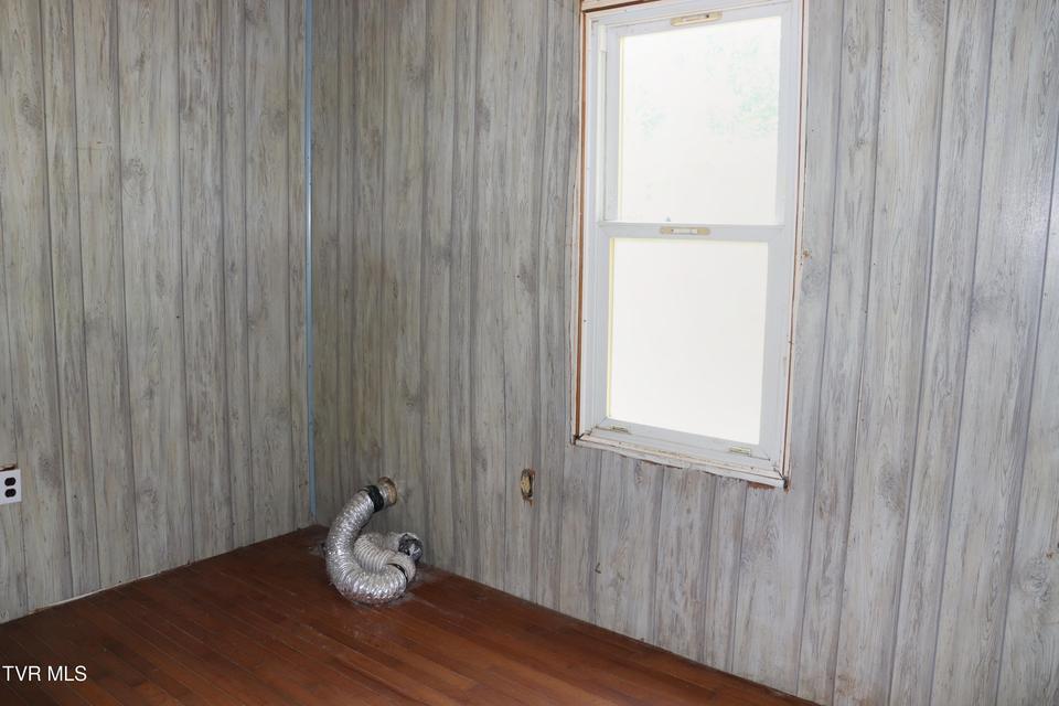 Photo #29: 3849 Nealy Ridge