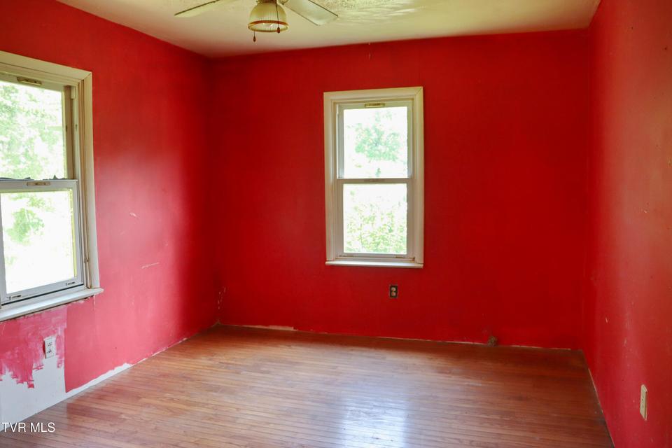 Photo #36: 3849 Nealy Ridge