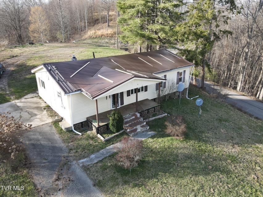 Photo #2: 3849 Nealy Ridge