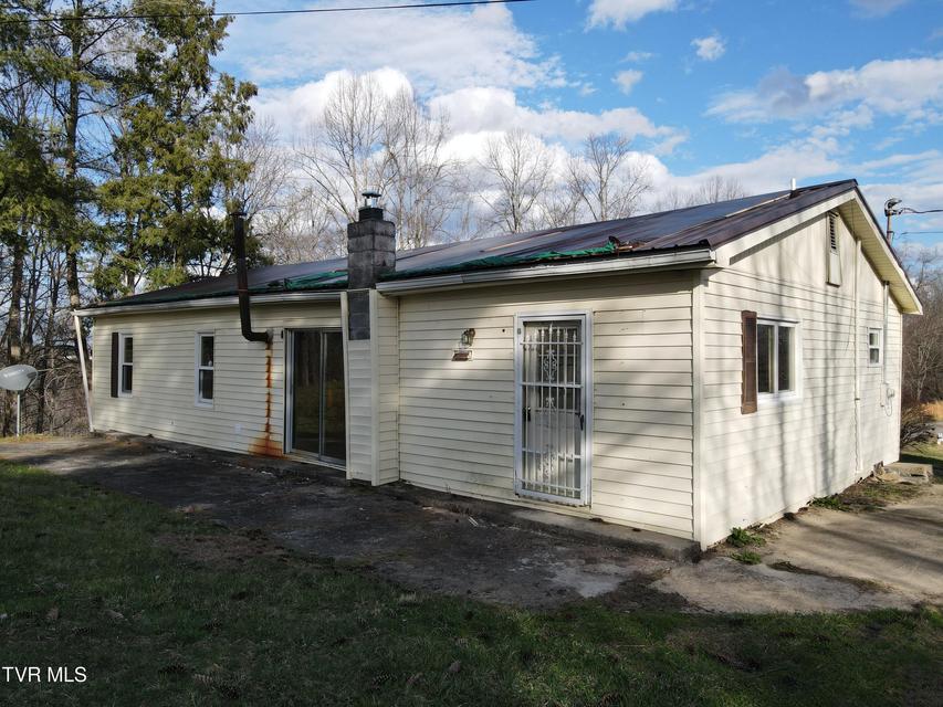 Photo #13: 3849 Nealy Ridge