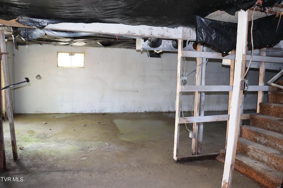 Photo #39: 3849 Nealy Ridge