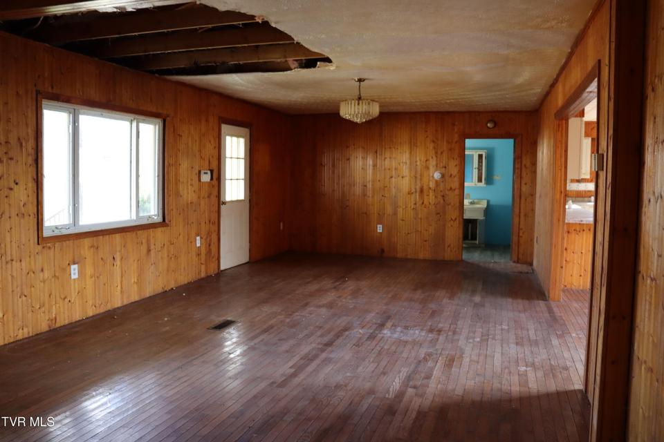 Photo #20: 3849 Nealy Ridge