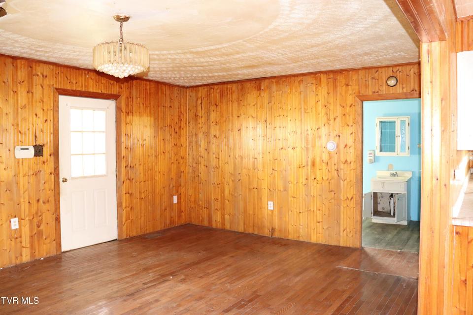 Photo #19: 3849 Nealy Ridge