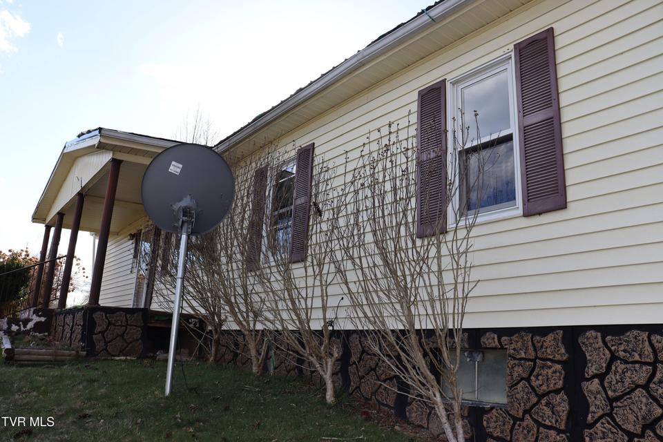 Photo #7: 3849 Nealy Ridge