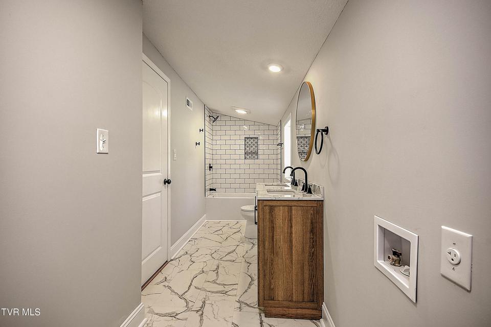 Photo #30: 145 Buttermilk Road