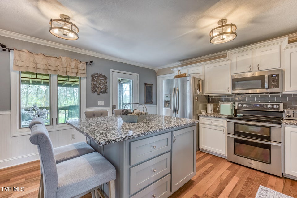 Photo #17: 912 Katies Way