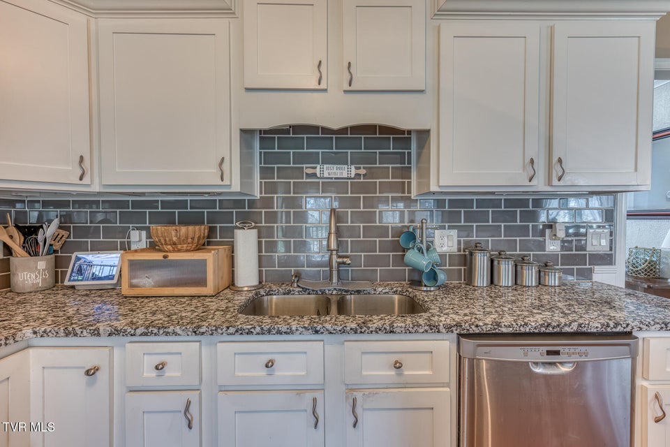 Photo #19: 912 Katies Way