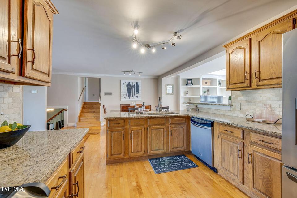 Photo #17: 1320 Silver Grove Road