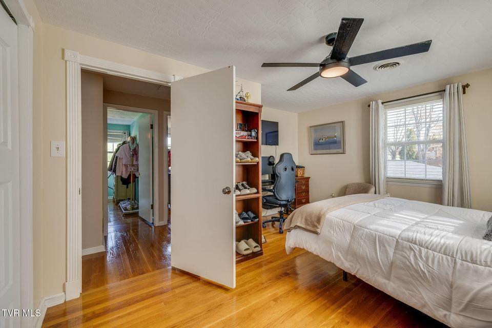 Photo #28: 1320 Silver Grove Road