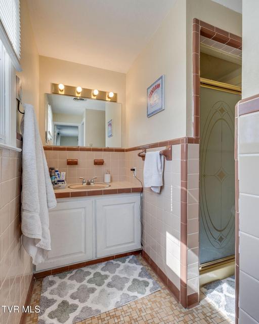 Photo #30: 1320 Silver Grove Road