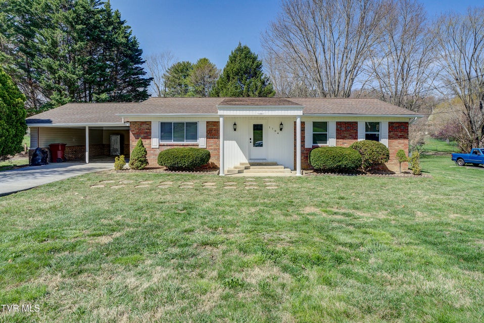 Photo #3: 1704 Jackson Terrace