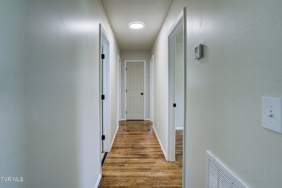 Photo #23: 1704 Jackson Terrace