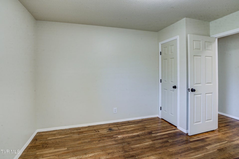 Photo #28: 1704 Jackson Terrace